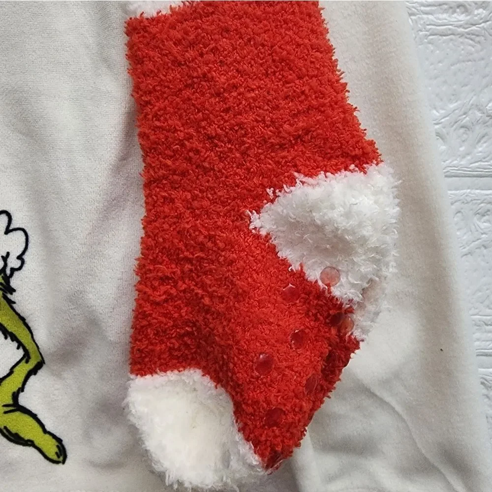 Nwt Unisex Boy Girls Size XS 4/5 The Grinch Christmas Cozy Pajama Set with Socks